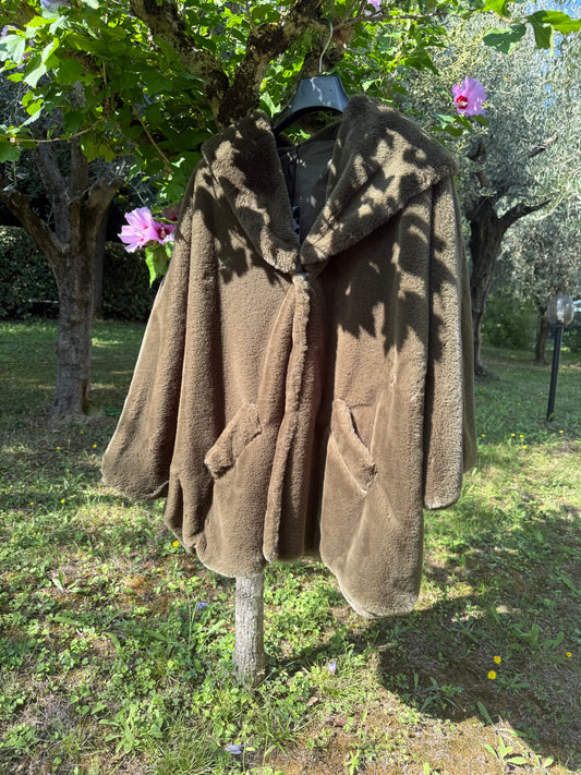Pellicciotto Mantellotto