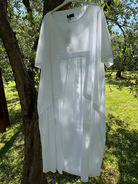 Abito White